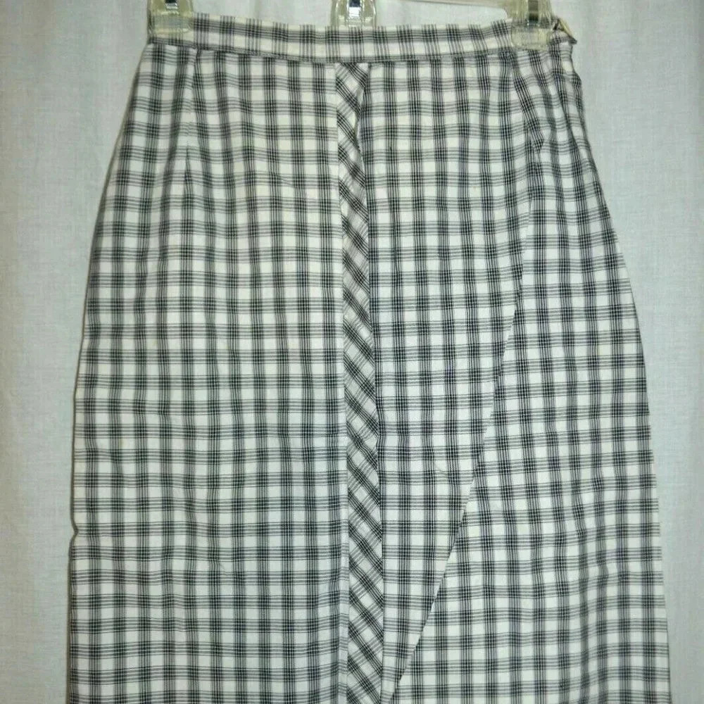 Bobbie Brooks 1960s Black White Tartan Skirt S